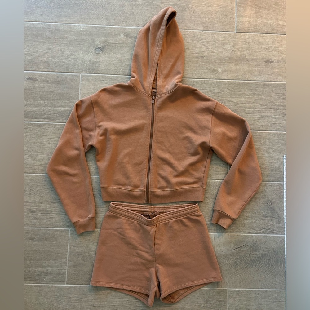 SKIMS outdoor fleece sweat set